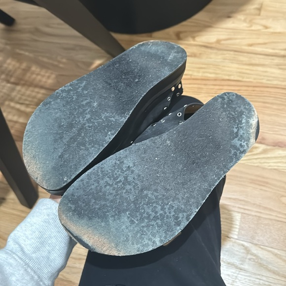 ISABEL MARANT SUEDE SANDAL - Picture 2 of 5